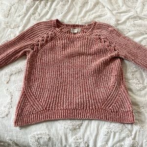 I am selling this cute Pink Republic sweater. It is in brand new conditions.